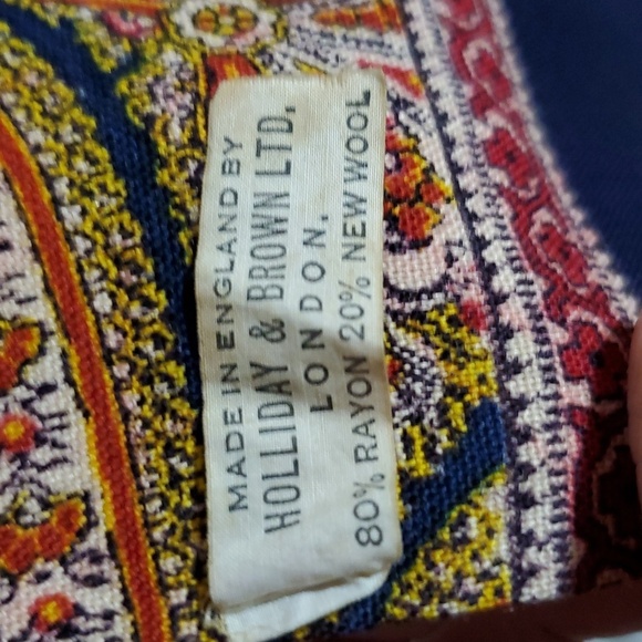 Holliday & Brown Vintage Paisley Patterned Scarf w/Navy Border Sz 11.25"W X 54"L - Picture 9 of 9